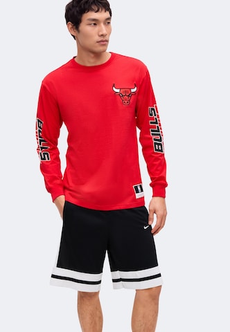Maglietta 'NBA BULLS' di Mitchell & Ness in rosso: frontale