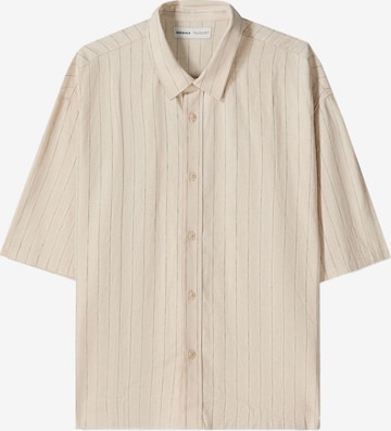 BershkaRegular Fit Košulja - bijela boja: prednji dio