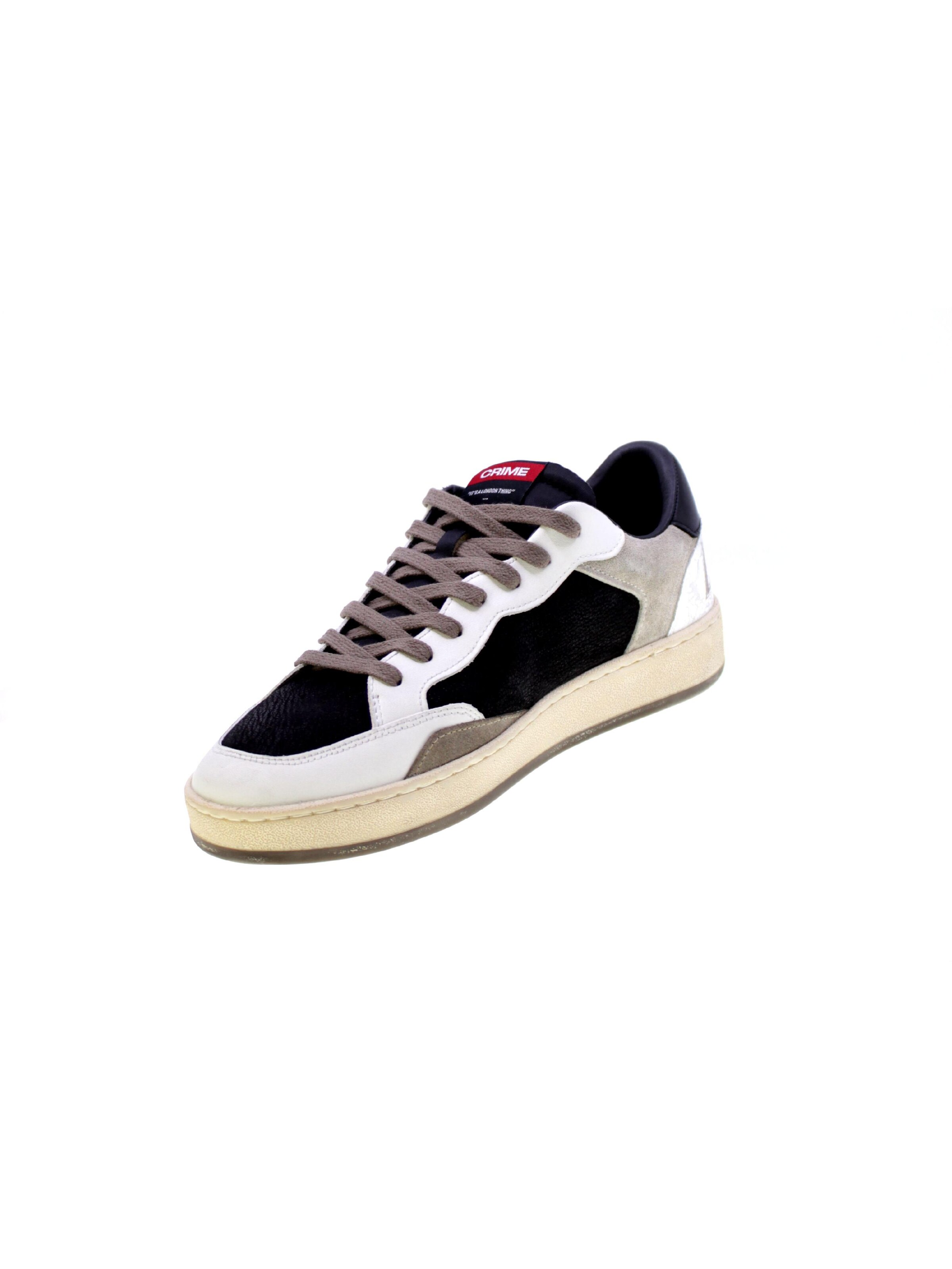 Sneaker bassa 'Chelsea' di Crime London in nero