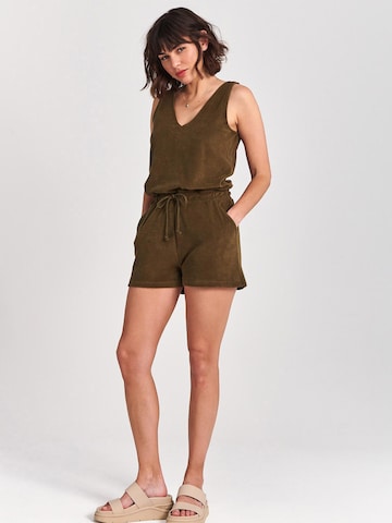 Tuta jumpsuit di Shiwi in verde