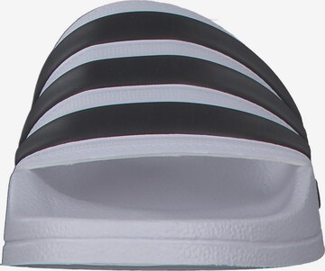 ADIDAS SPORTSWEAR - Sapato de praia/banho 'Adilette Shower' em branco