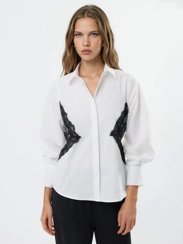 Qu Style Shirt in White: front
