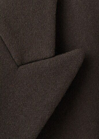 MANGO MAN Winter Coat 'Fin' in Brown