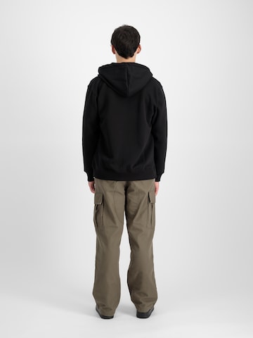 ALPHA INDUSTRIES Sweatjacka i svart