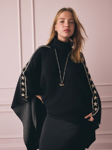 Rockett St George Cape in Black: front