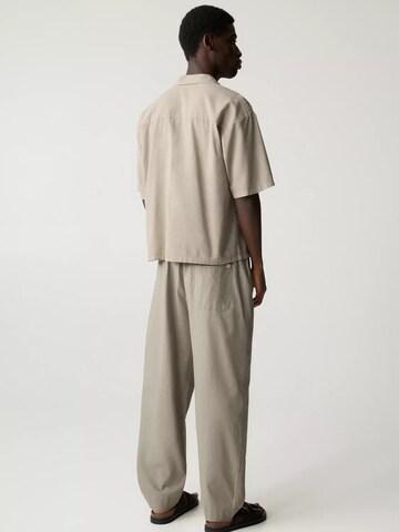 Pull&Bear Comfort Fit Košeľa - Hnedá