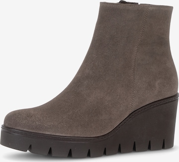 GABOR Ankle Boots in Brown: front