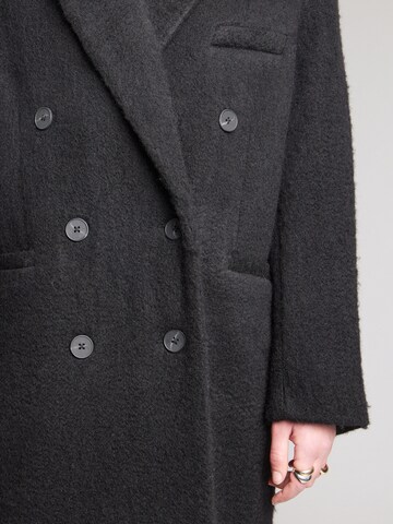 TOPSHOP Płaszcz zimowy w kolorze czarny