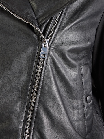 Maze Φθινοπωρινό και ανοιξιάτικο μπουφάν σε μαύρο