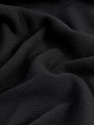 Next - Camiseta en negro
