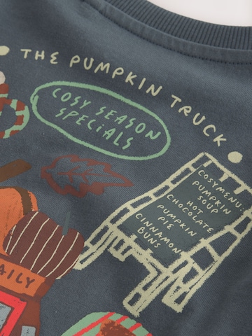 Next Shirt in Grau