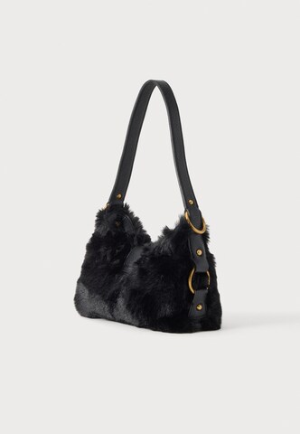 GUESS Schultertasche 'Camden' in Schwarz