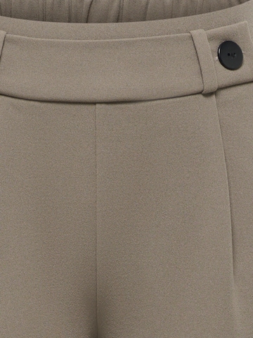 regular Pantaloni con pieghe 'JDYGEGGO' di JDY Petite in grigio
