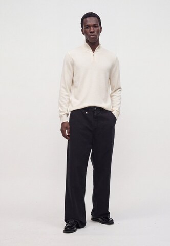 Pull-over 'Hemarlo' BOSS en blanc
