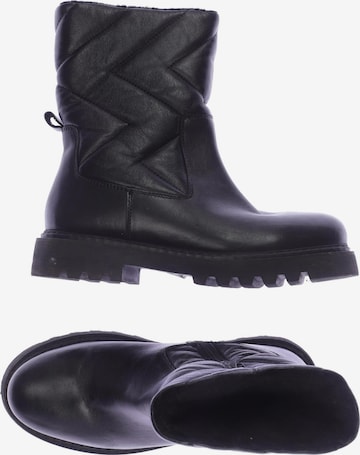 Zign Dress Boots in 38 in Black: front