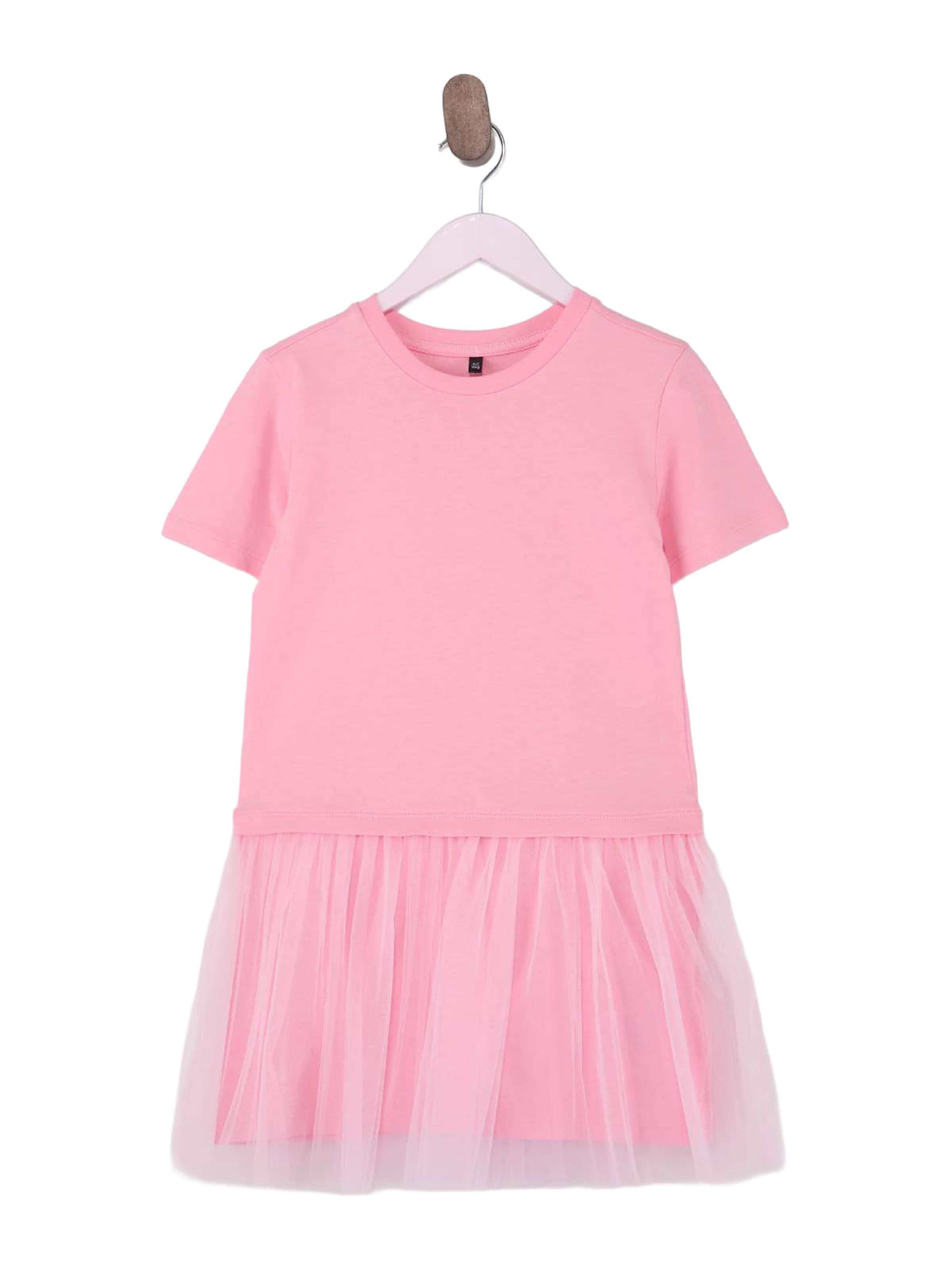 Trendyol Dress in Pink: front