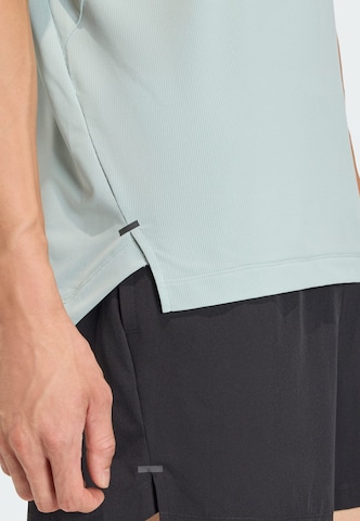 ADIDAS PERFORMANCE - Camiseta funcional 'Essentials' en verde