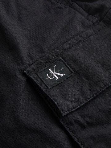 Calvin Klein Jeans Loosefit Παντελόνι cargo σε μαύρο