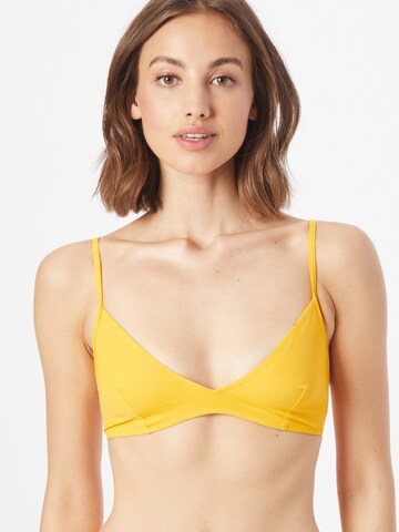 Samsøe Samsøe Triangle Bikini Top 'Malou' in Yellow: front