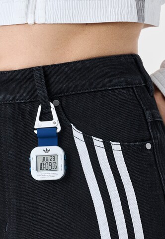 ADIDAS ORIGINALS Digitaal horloge in Blauw: voorkant