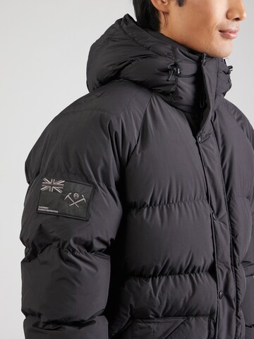 Superdry Зимняя куртка в Черный