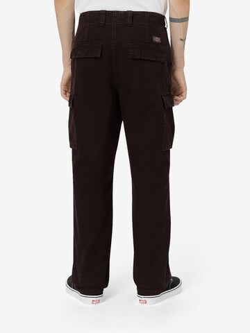 DICKIES Loosefit Cargohose  'JOHNSON ' in Braun