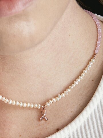 Luxenter Halsband 'Kael' i guld