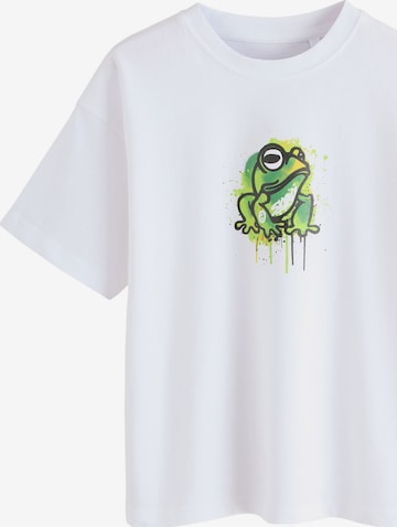 Next T-Shirt in Weiß: Vorderseite