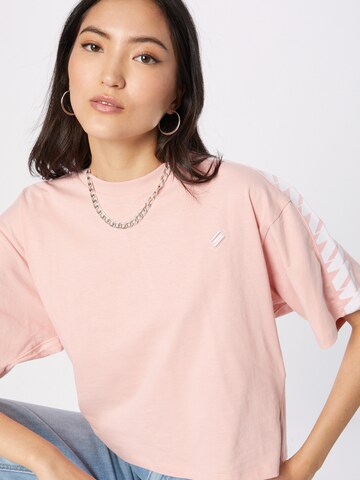 Superdry T-Shirt in Pink