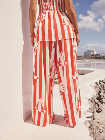 Next - Pierna ancha Pantalón plisado en rojo