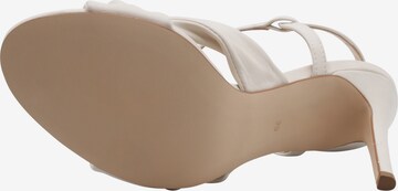 faina Sandals in Beige