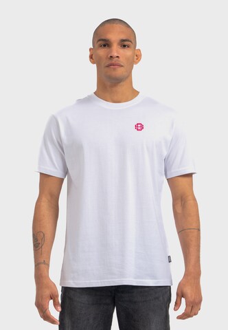 Oldskull Shirt 'Retro Cherry Chaser Logo Graphic' in White: front