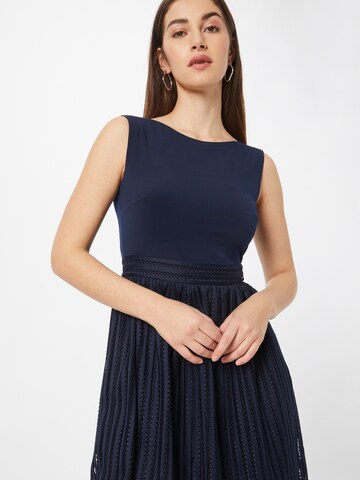 SWING Dress in Blue