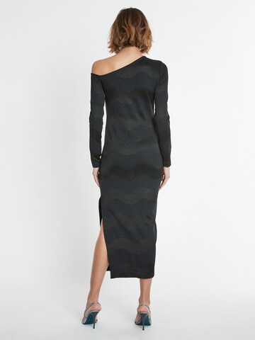 Ana Alcazar Midikleid ' Sapja in Schwarz