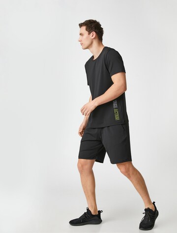 Koton Loosefit Broek in Zwart