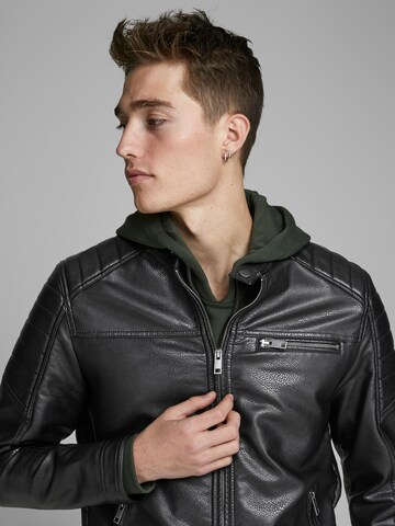 JACK & JONES - Regular Fit Casaco meia-estação 'Rocky' em preto