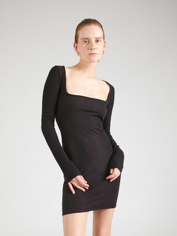 Robe Misspap en noir : devant