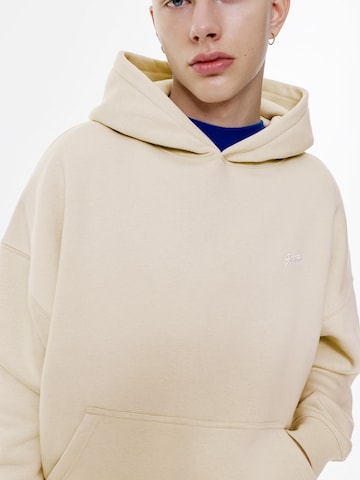 Sweat-shirt 'STWD' Pull&Bear en beige