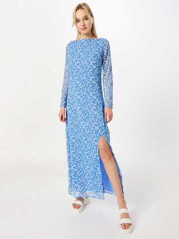 NA-KD Dress in Blue: front