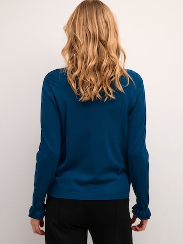 Cream Pullover in Blau