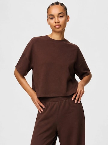 PIECES Shirt in Bruin