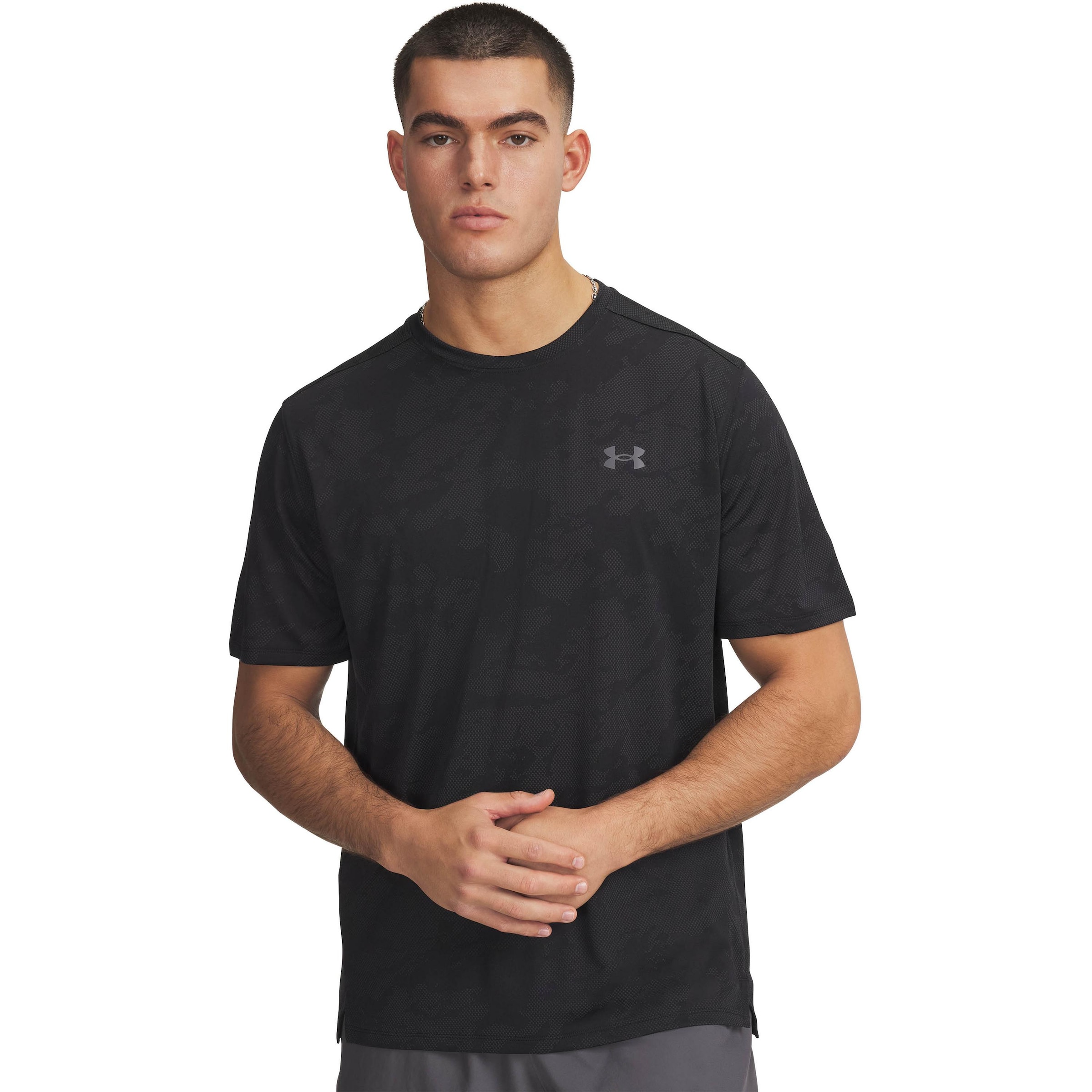 UNDER ARMOUR Performance Shirt in Black: front