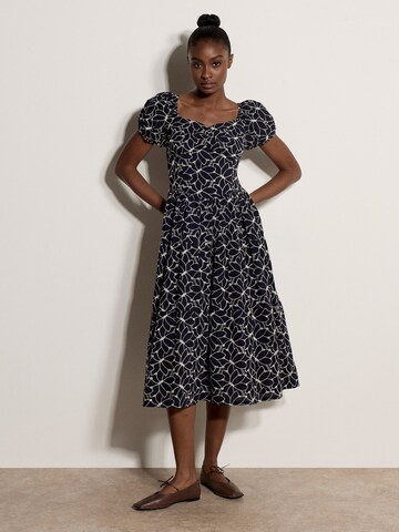 Robe ' ' Apricot en bleu