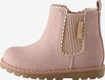 Next - Botas en rosa: frente