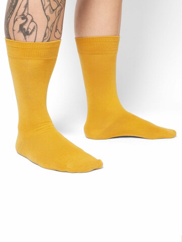 DillySocks Socks in Yellow: front