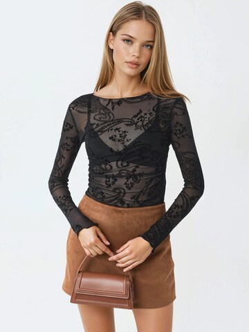 Busem Shirt in Zwart