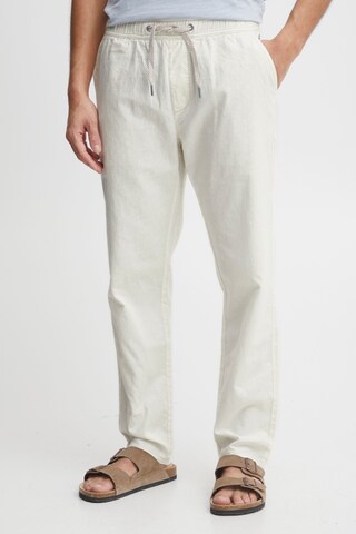 Regular Pantalon BLEND en blanc : devant