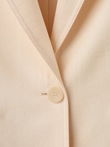 Blazer 'Veronica' MANGO en beige