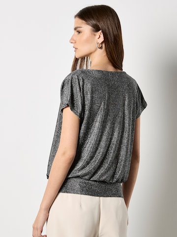 T-shirt Apricot en gris