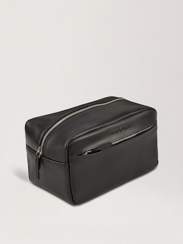 NEGOTIA Leather Toiletry Bag 'Mori' in Black